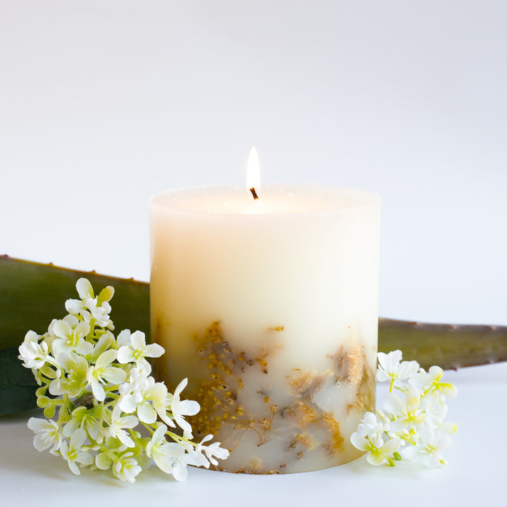 Cashmere Medium Scented Botanical Candle